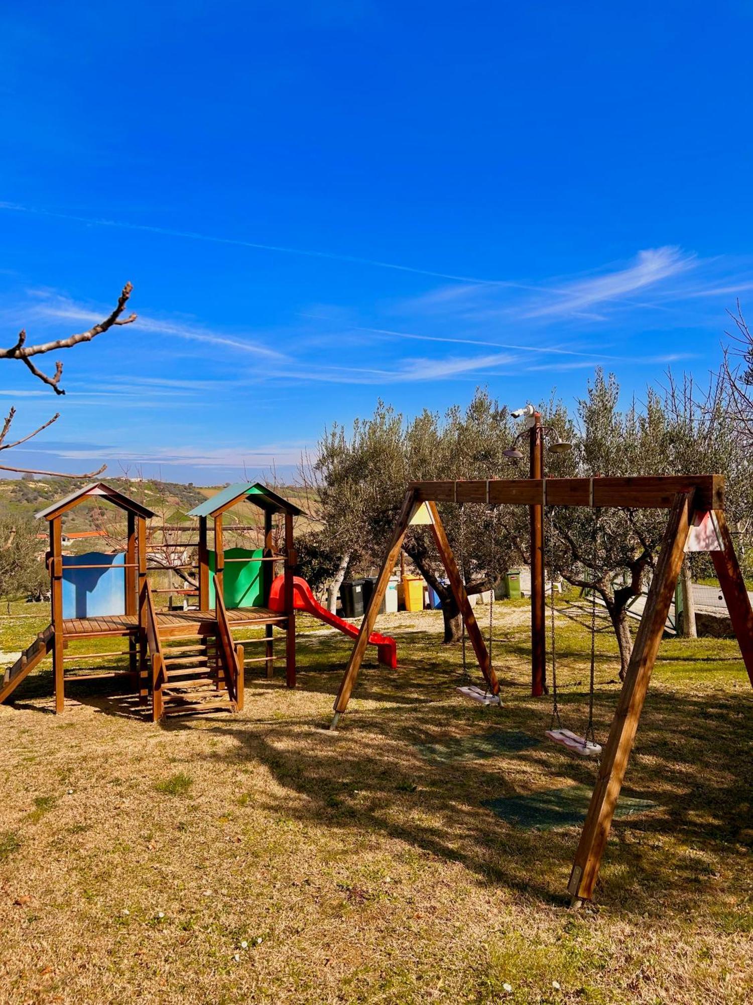 Oasi Macerina Βίλα Alanno Εξωτερικό φωτογραφία