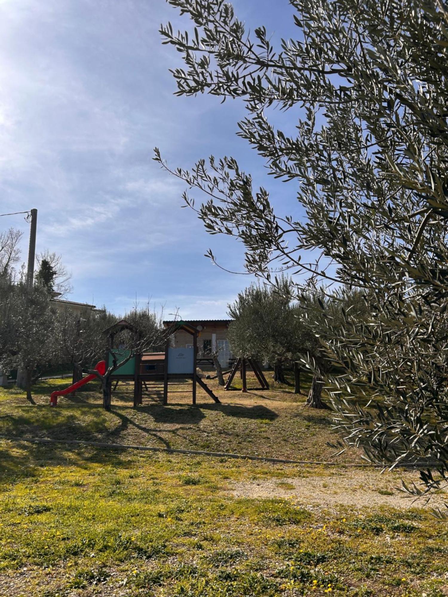 Oasi Macerina Βίλα Alanno Εξωτερικό φωτογραφία